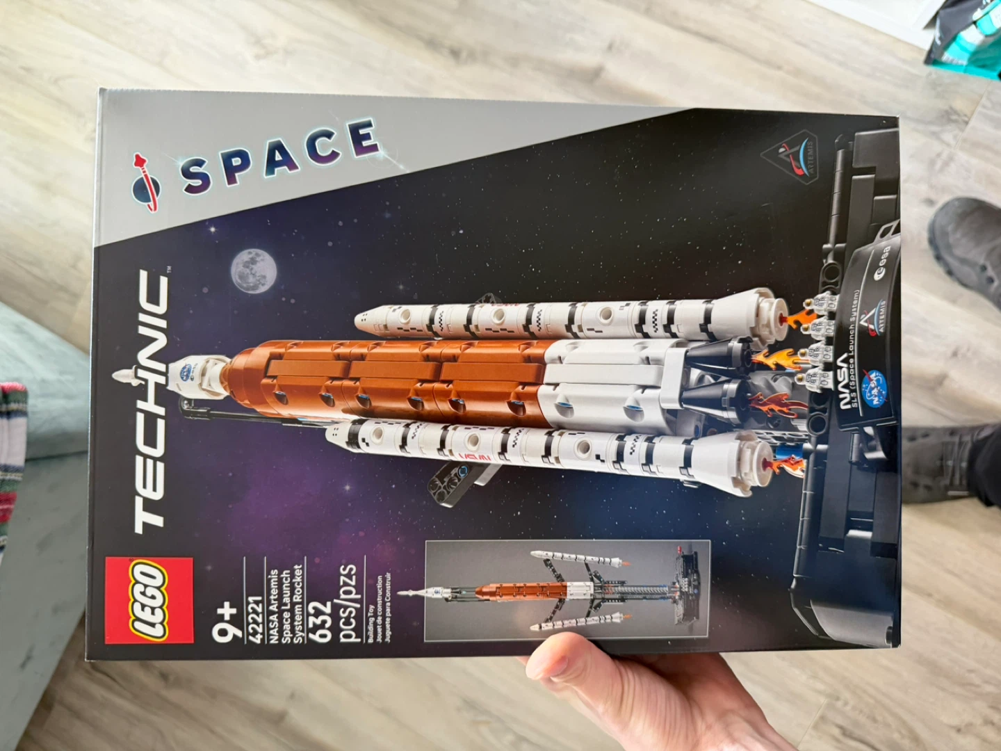 LEGO Technic Artemis space launch Rocket (42221)