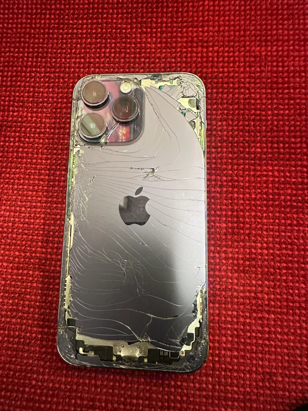 Apple iPhone 14 Pro Max - Broken - photo 2