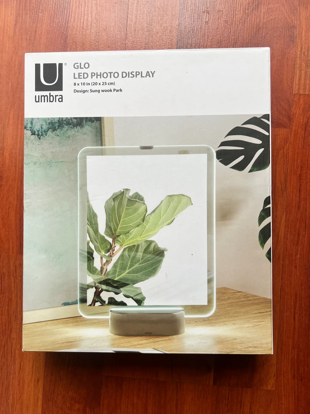 Umbra GLO LED Photo Display 8 x 10