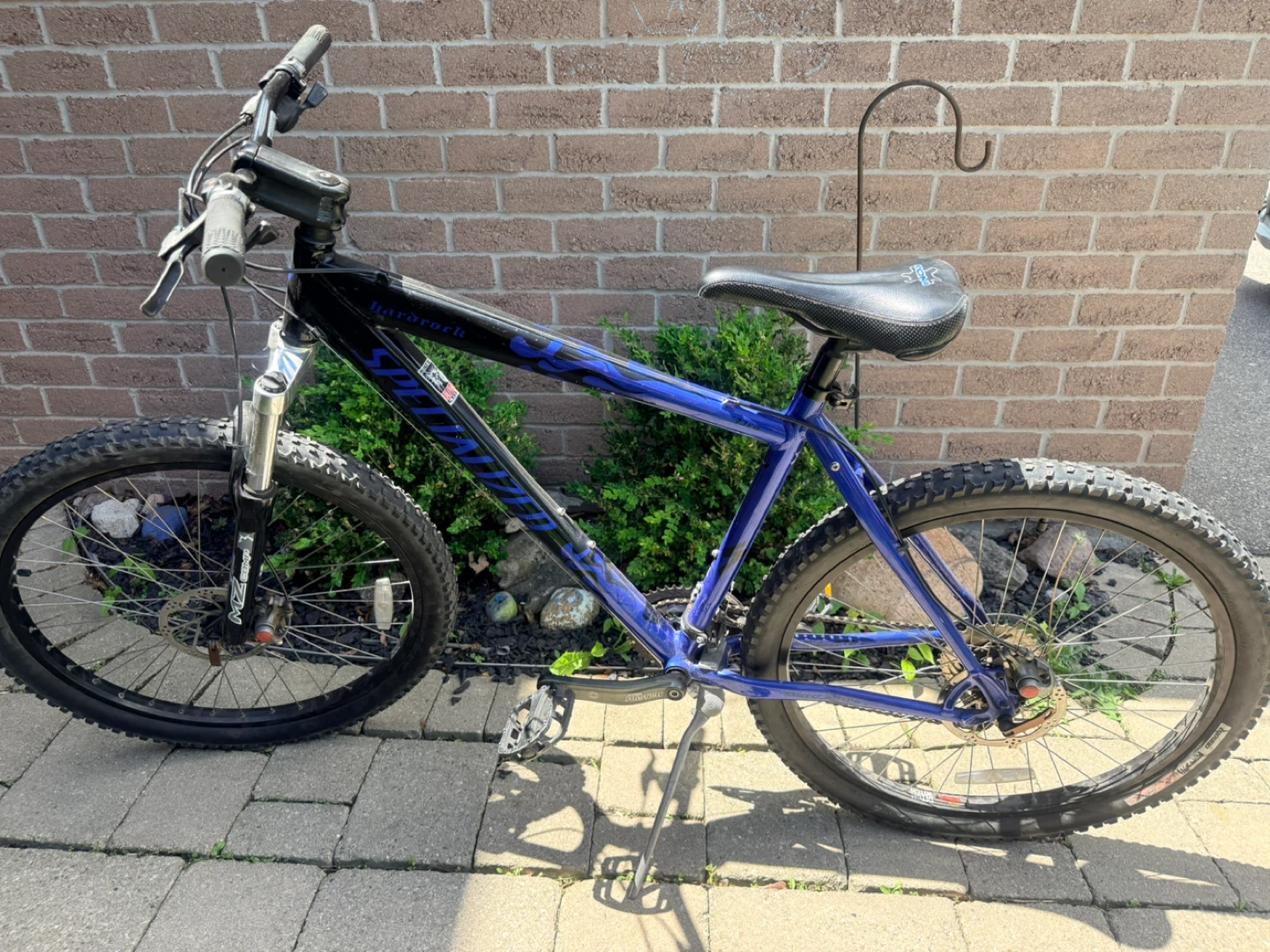 Specialized Hardrock Mountain Bike