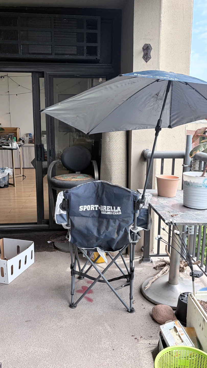 Sport-Brella Portable Beach Chair with Cup Holder