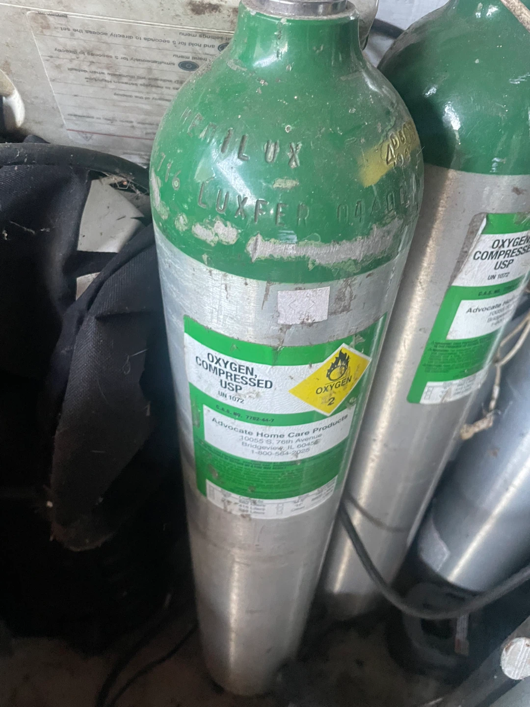 Oxygen Cylinder Tanks (Set of 4) - photo 2