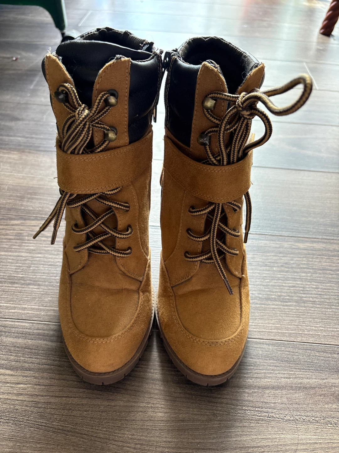 Tan Heeled Lace-Up Boots