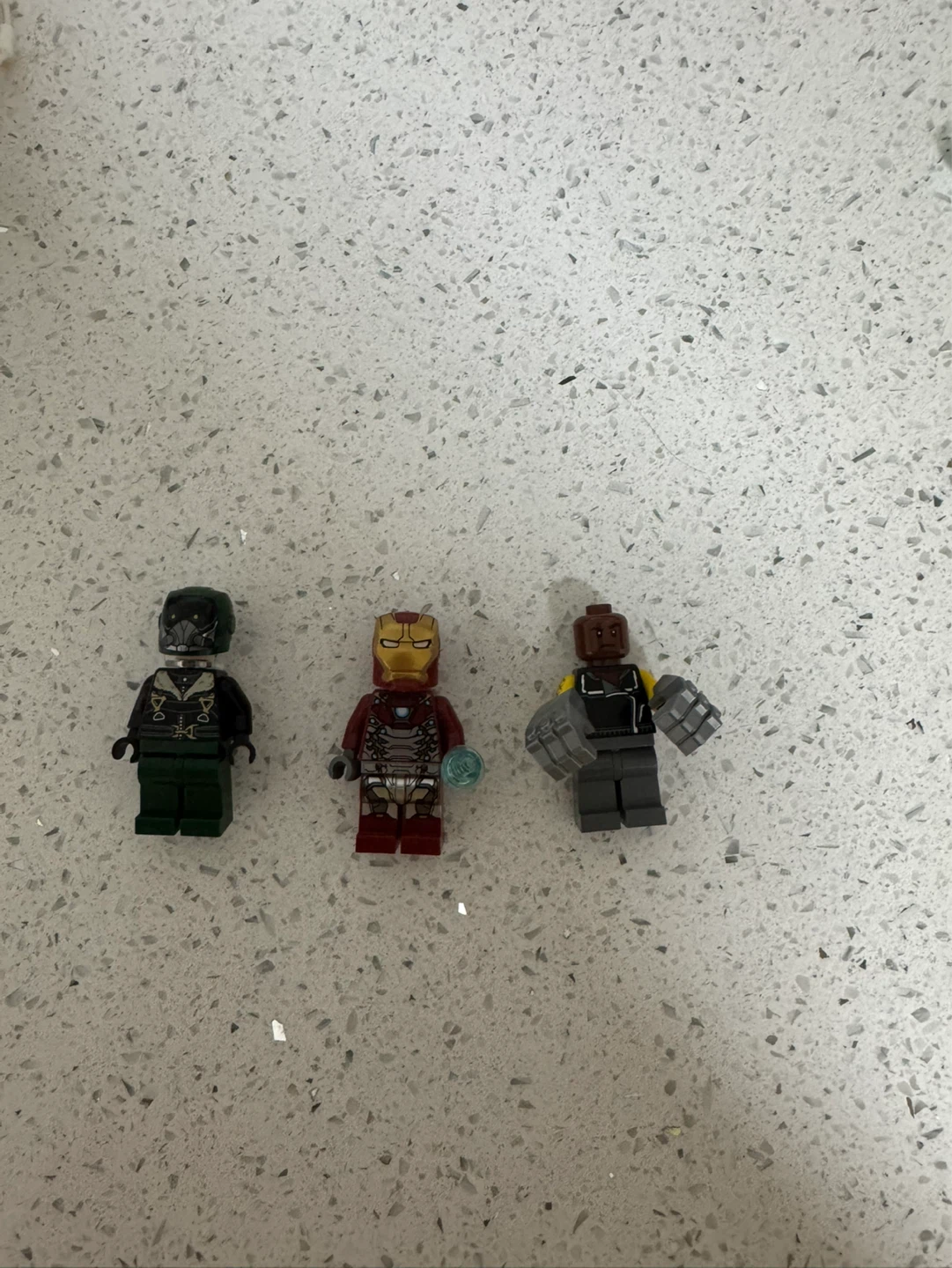 LEGO MARVEL Beware of Vulture - photo 5