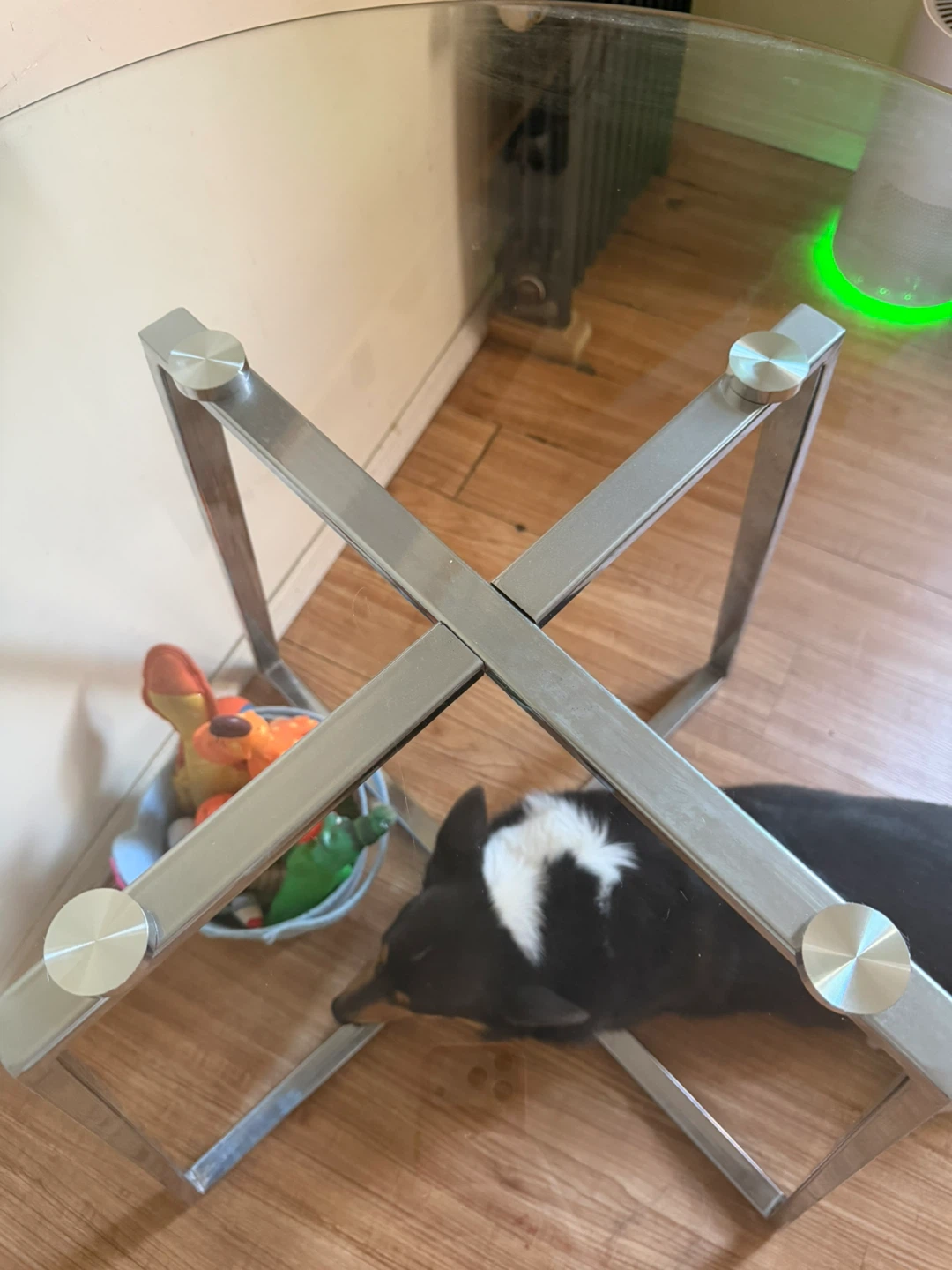 Round glass dining table - photo 2