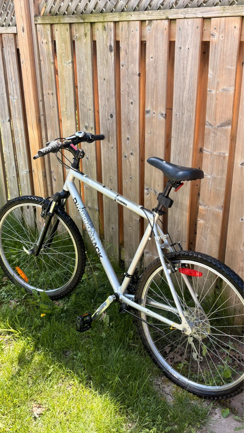Diamondback Discovery Mountain Bike - photo 2