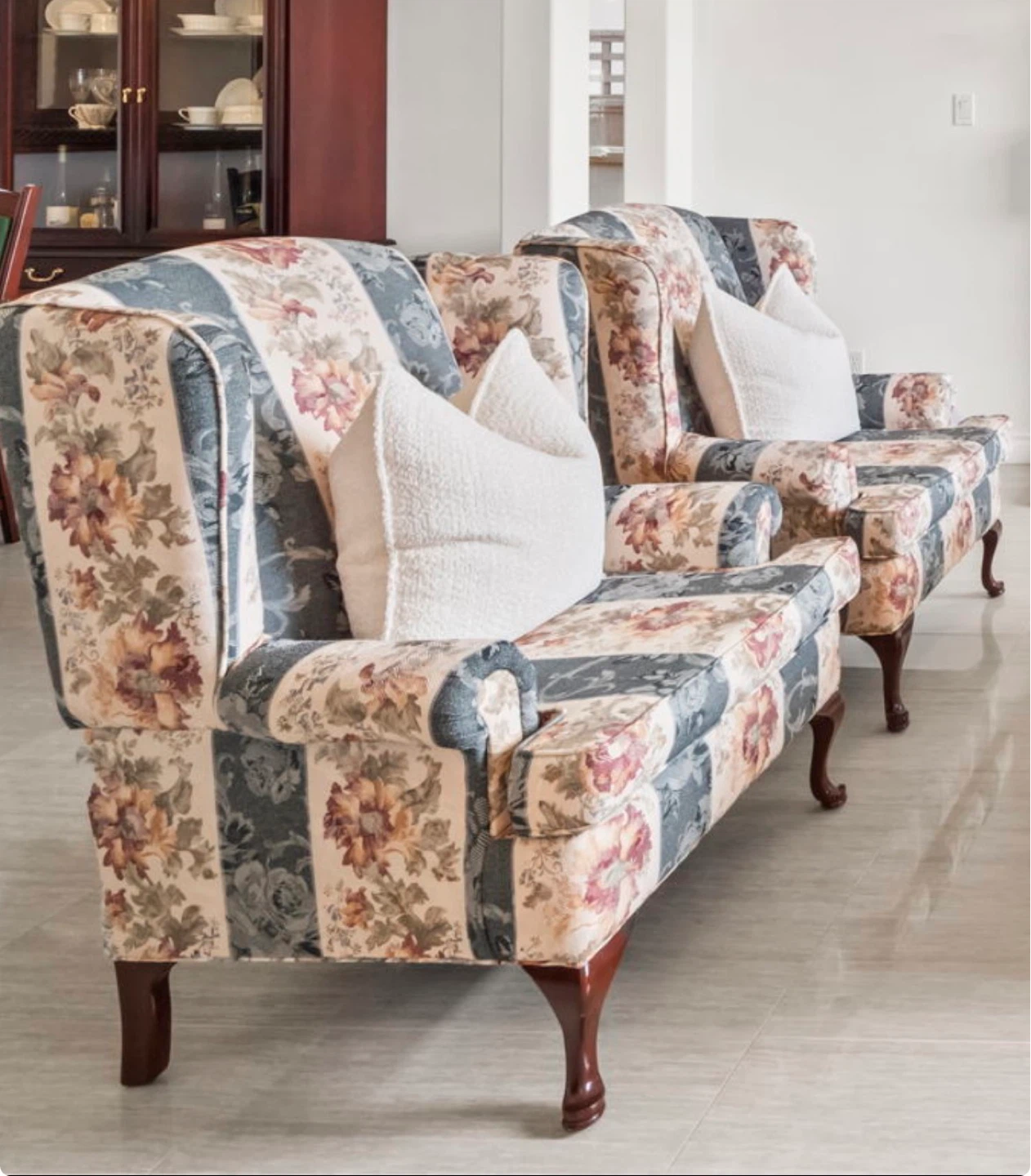 Floral Wingback Chairs (Set of 2; price per piece) - photo 3