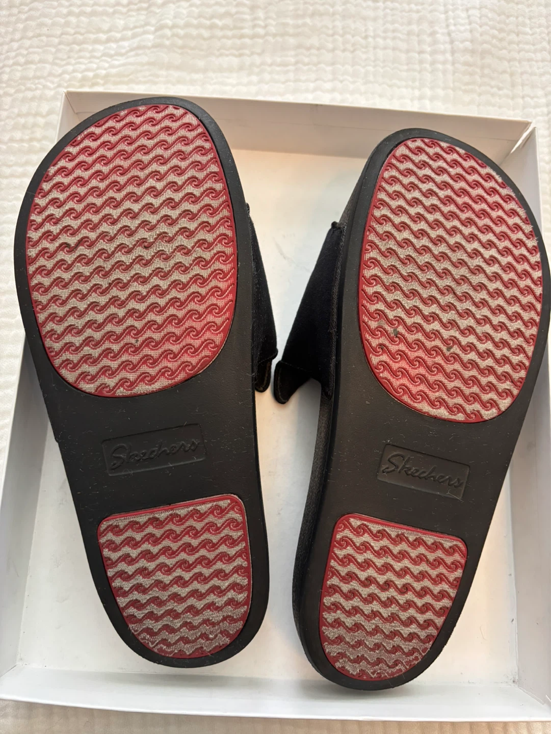 BOBS Skechers Plush Foam Cat Slides - photo 3