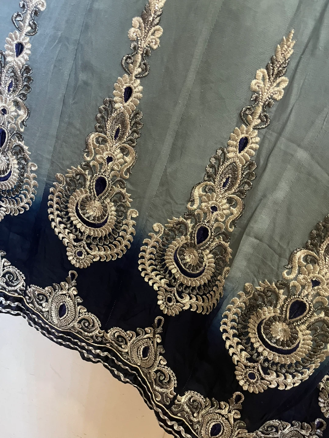 Embroidered Blue Kurti with Dupatta and Pants - photo 2