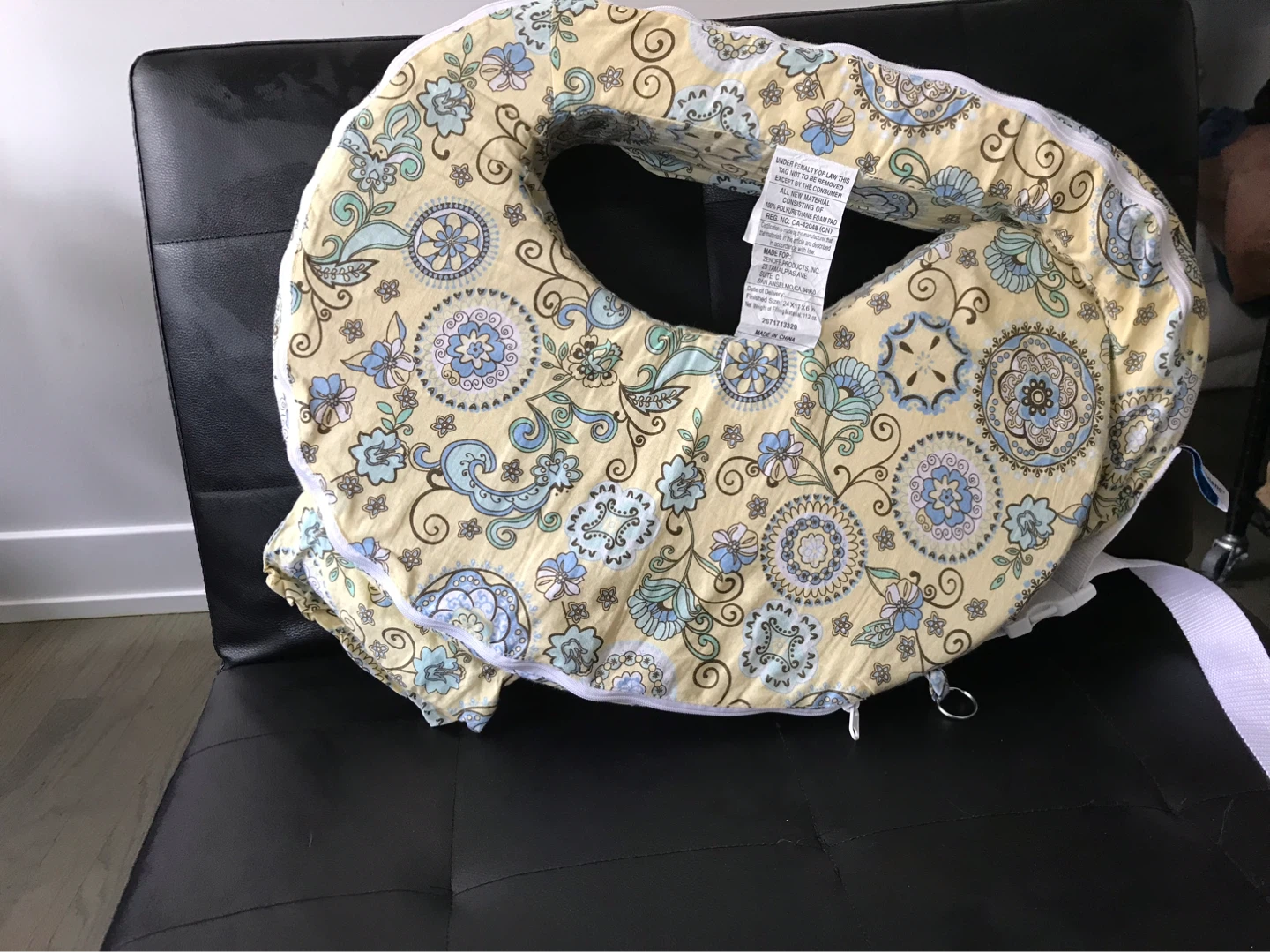 My Best Friend Nursing Pillow Yellow Floral Print - photo 3