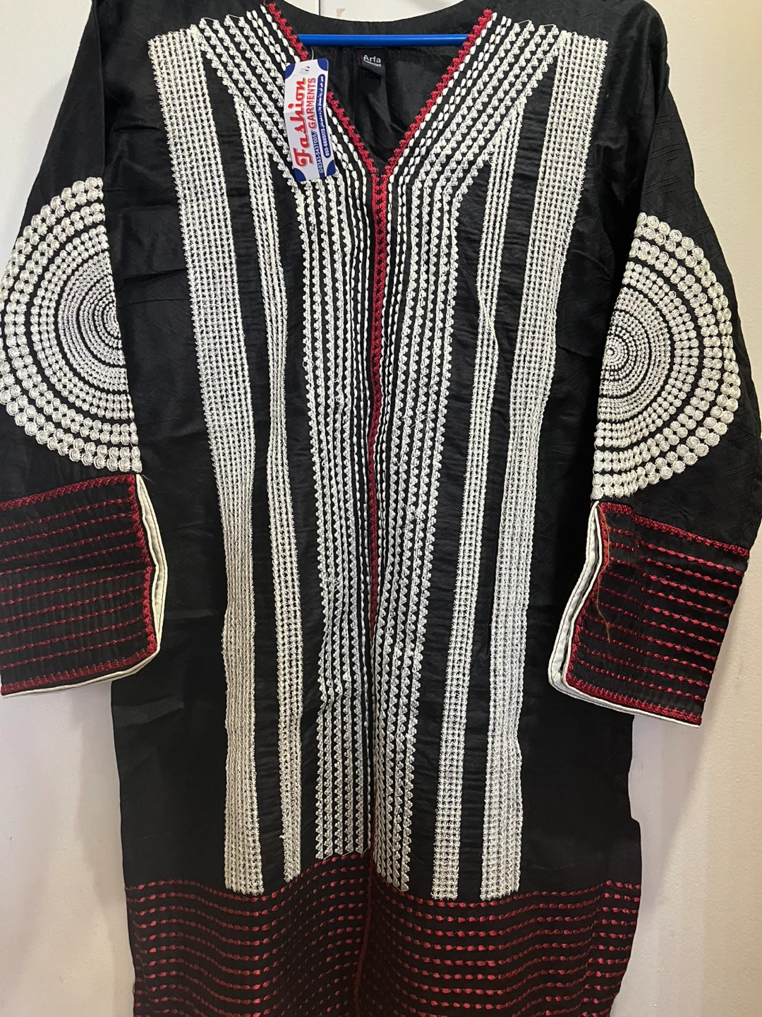 Black embroidered tunic shirt kurti - photo 2