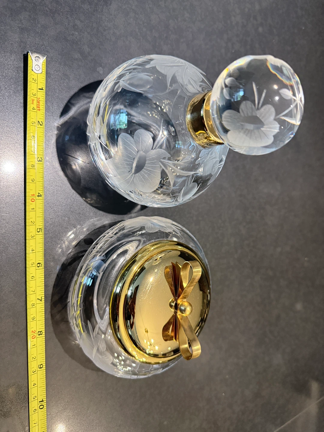 Engraved Crystal Perfume Bottle and Pot with Gold Lids - photo 5