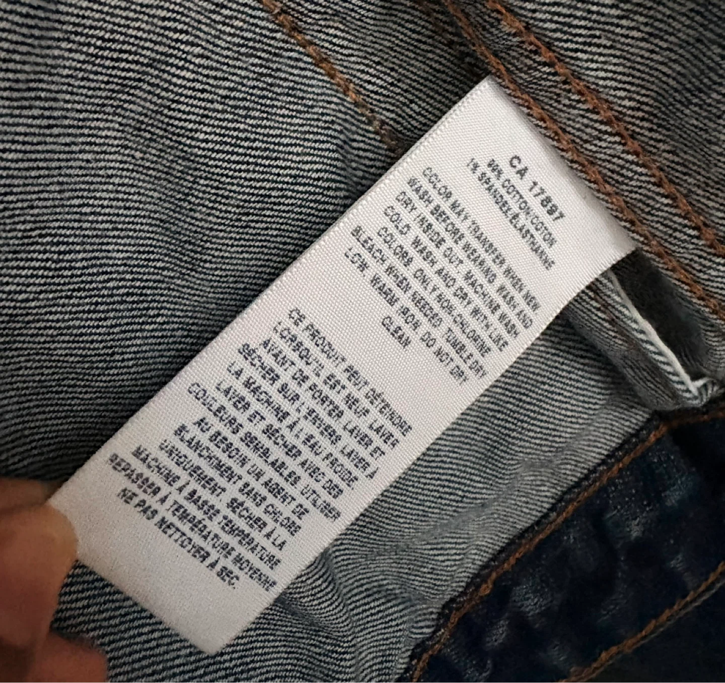 GAP Women's Denim Jacket ! - photo 4
