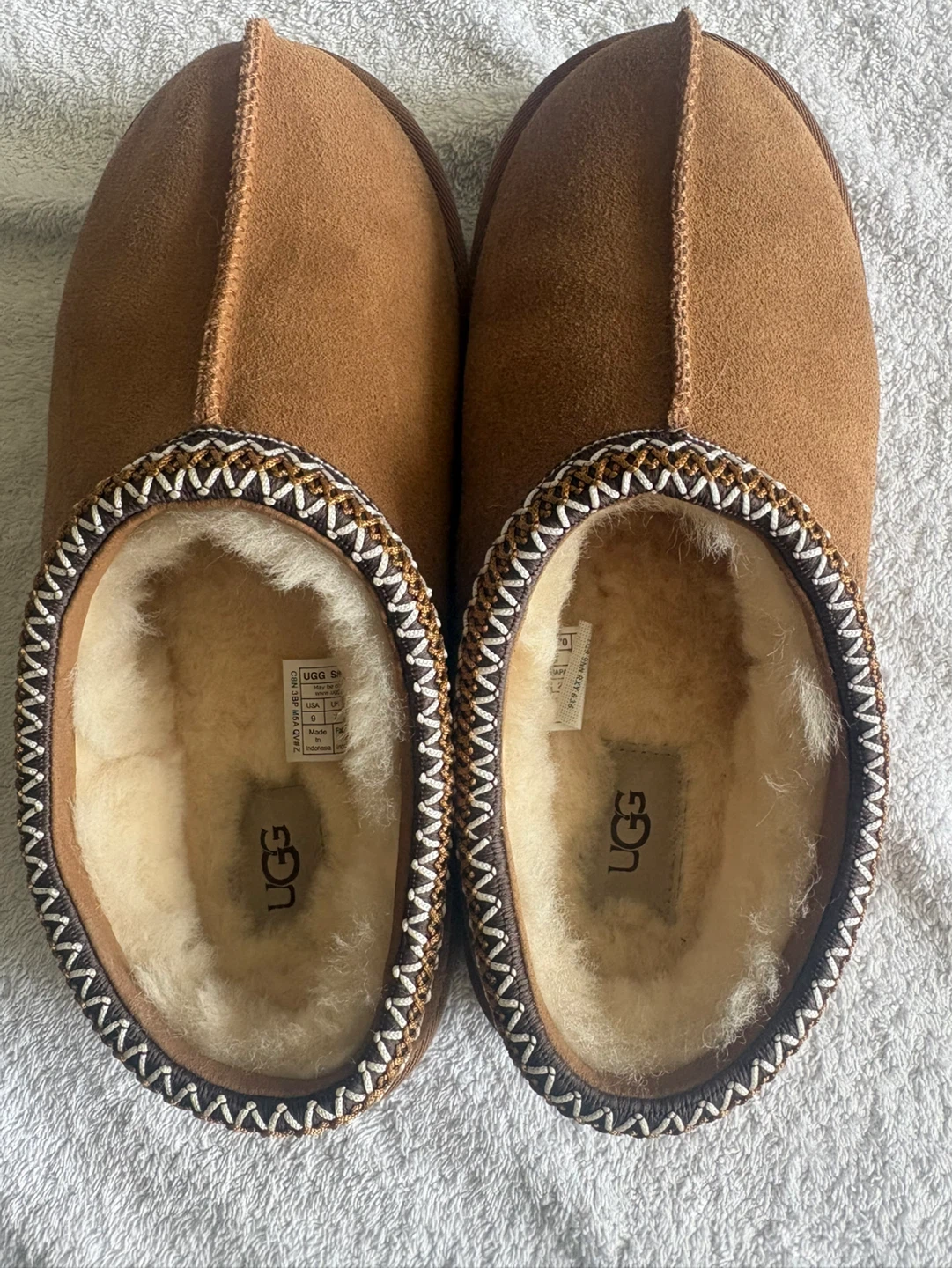 BRAND NEW $80 OBO UGG W Tasman II Slippers - Size 9