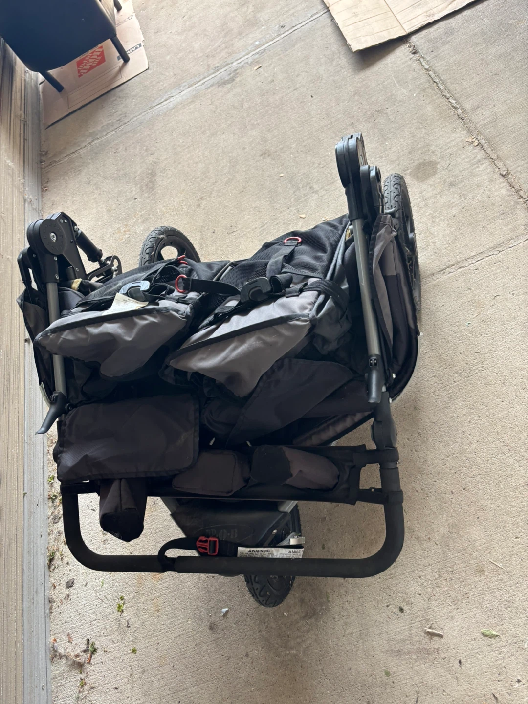 BOB Revolution SE Duallie Jogging Stroller - photo 2
