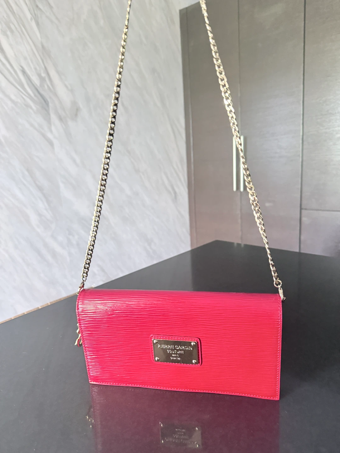 Pierre Cardin red Clutch with Gold Chain - photo 3