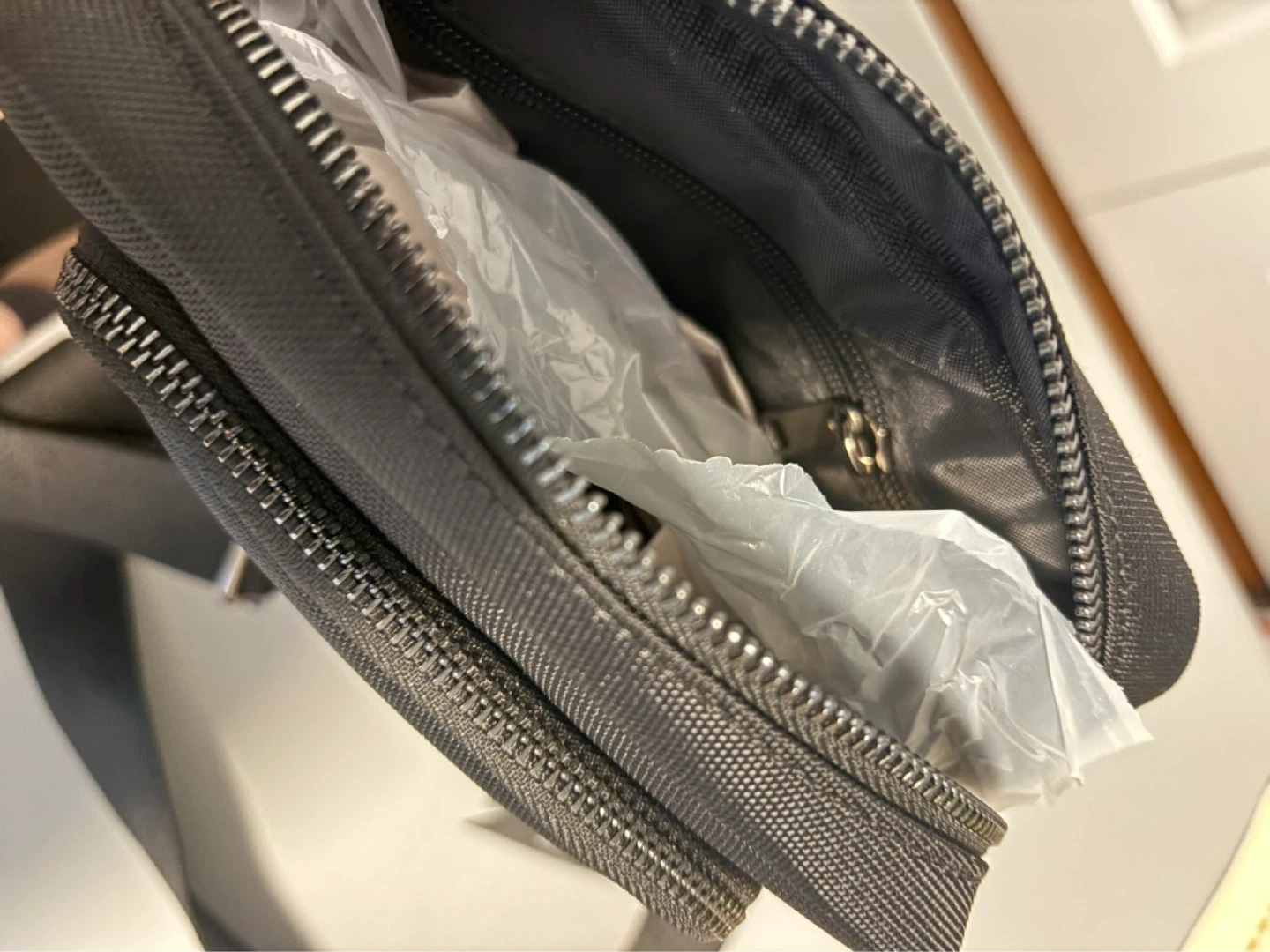 Bugatti Crossbody Bag - photo 5