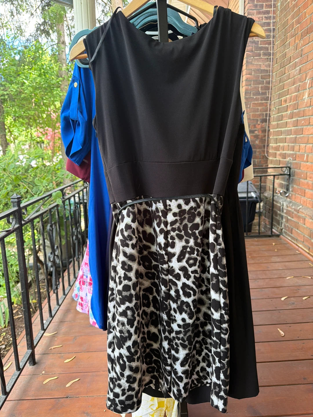 Black and Leopard Print Sheath Dress - photo 2