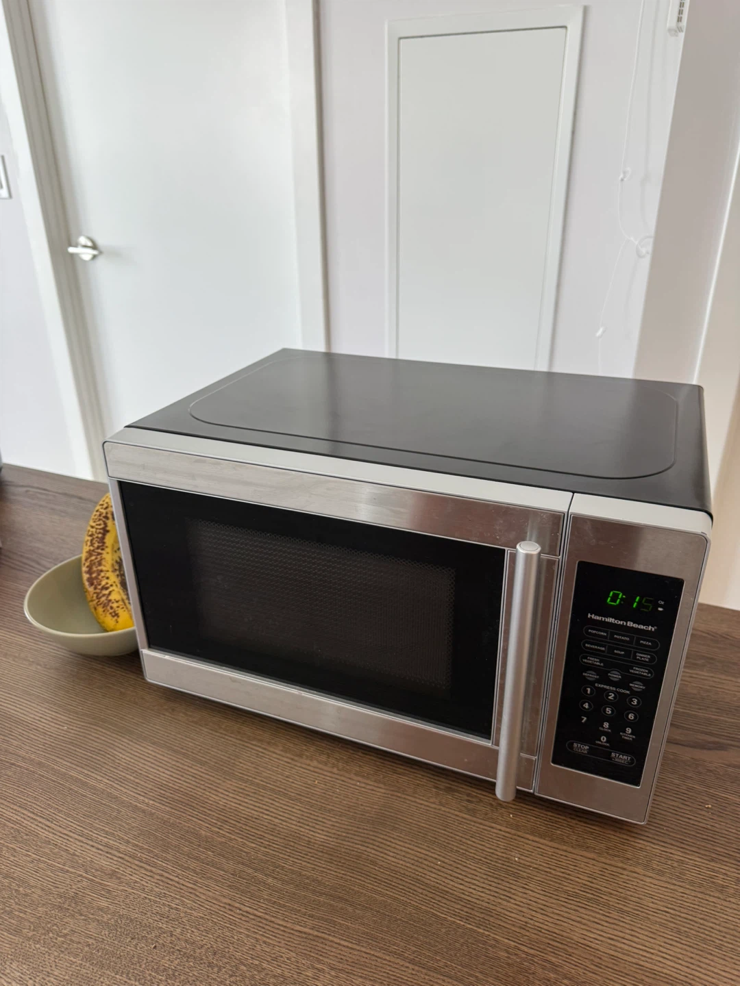 Microwave Hamilton Beach 0.7 Cu.ft. - photo 3