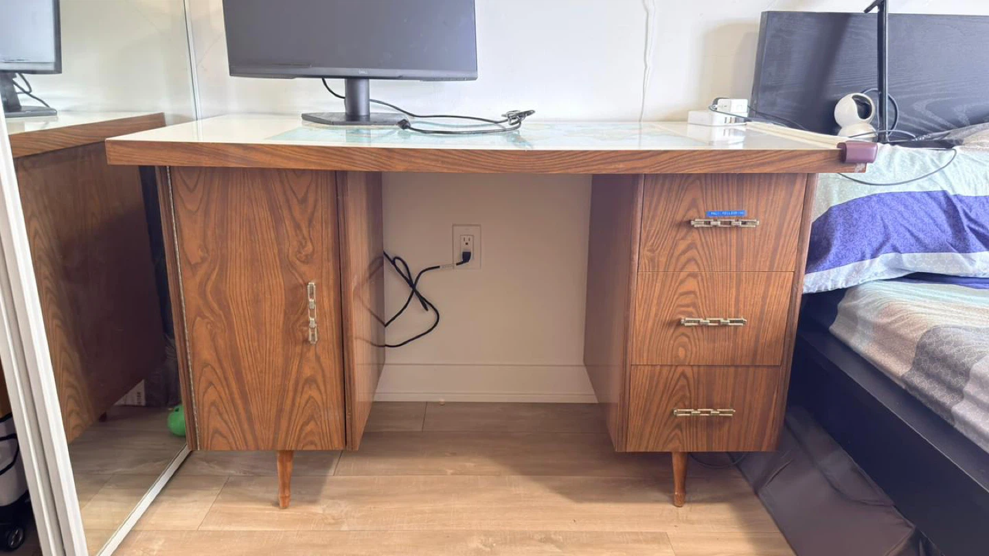 Study/Office Table - photo 2