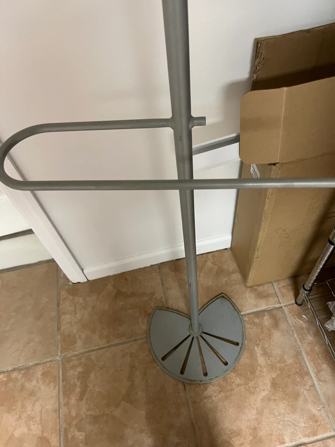 Retro Gray Metal Valet Stand - photo 3