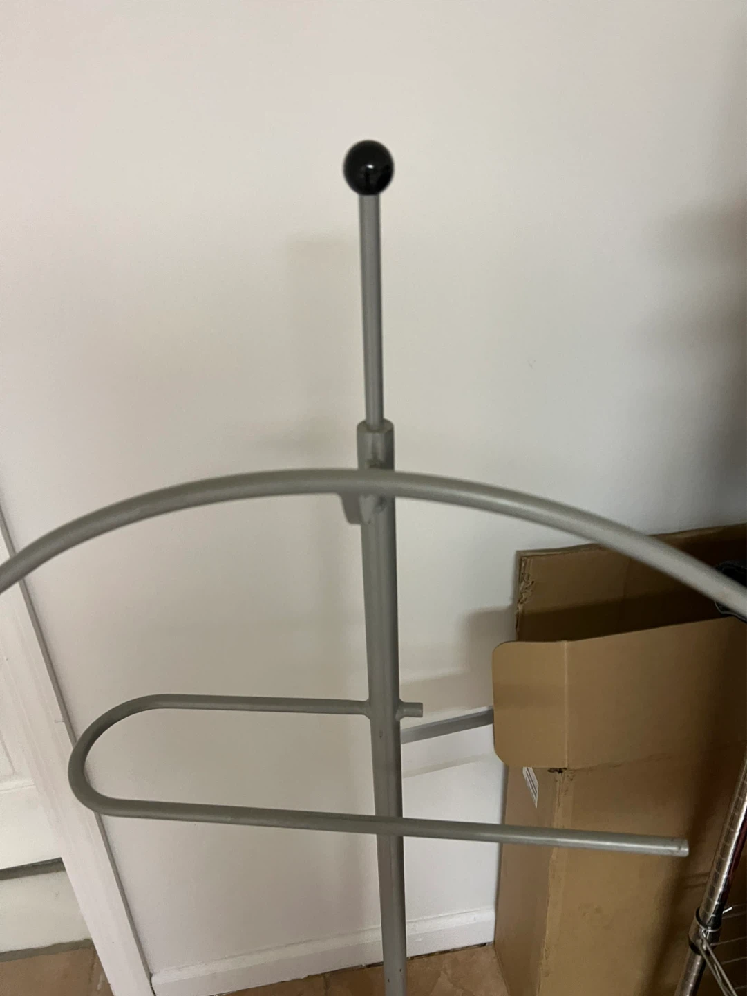 Retro Gray Metal Valet Stand - photo 2