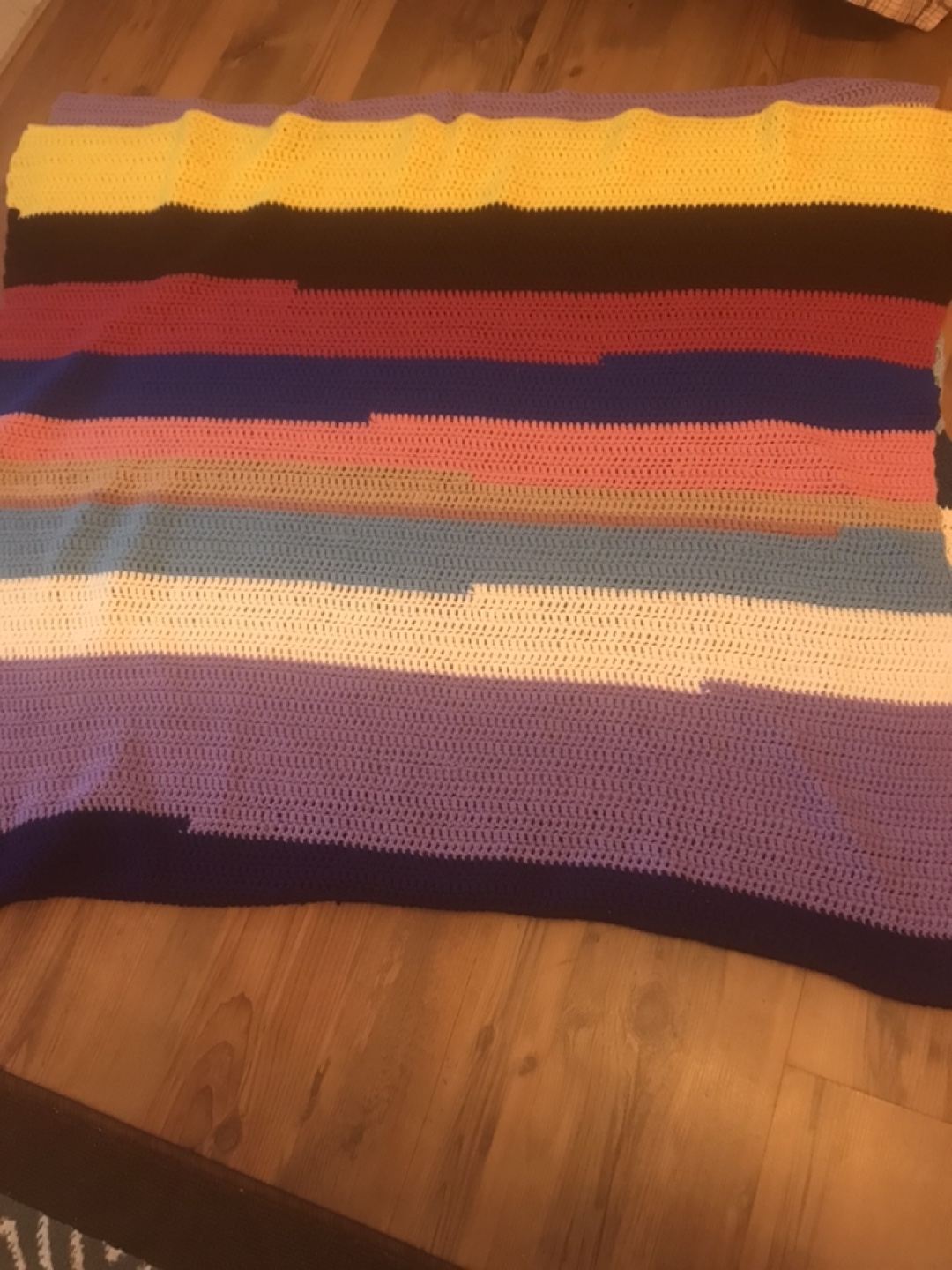 Handmade Crochet Blanket - photo 2