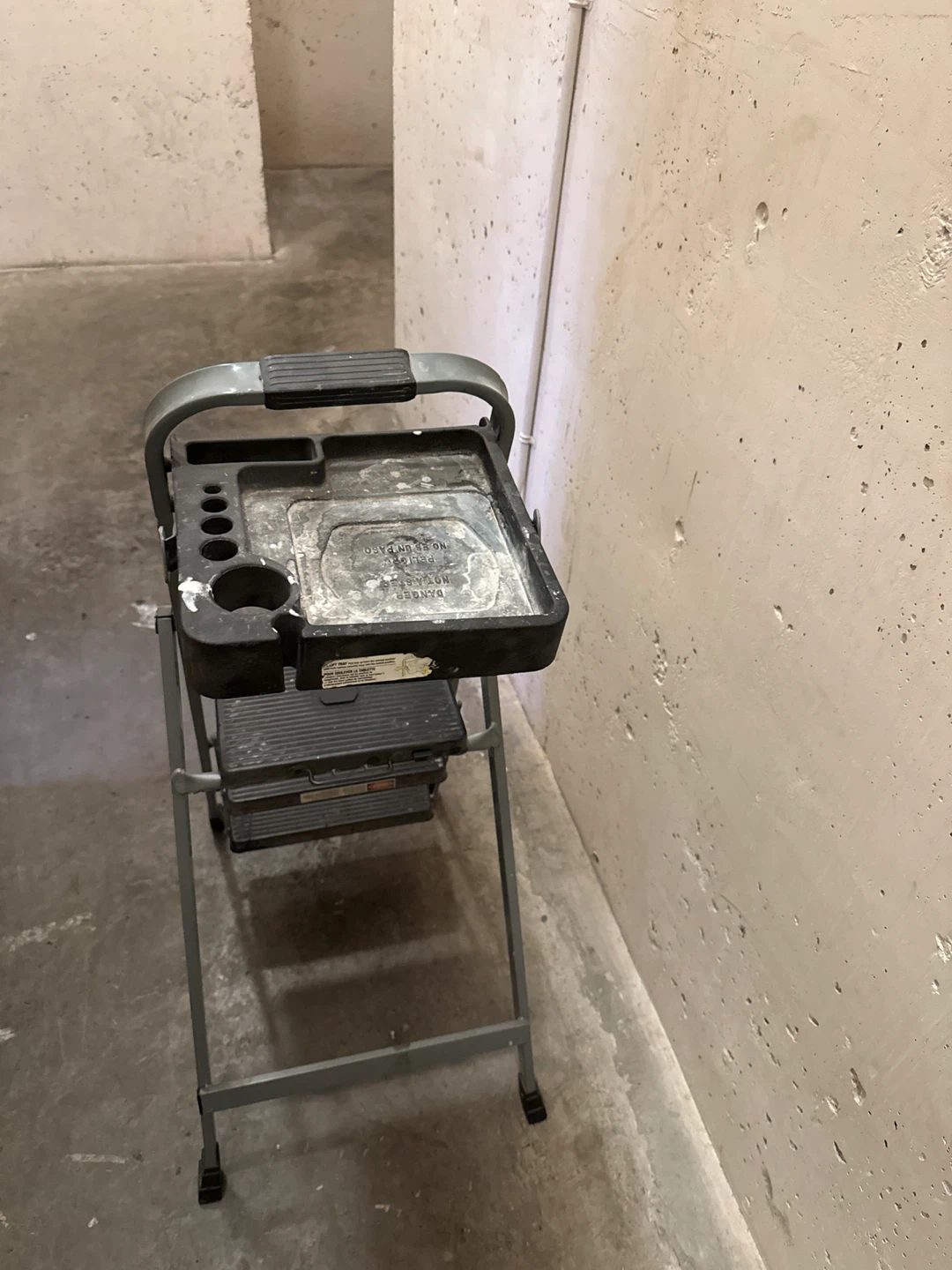 Werner 3-Step Ladder - photo 3
