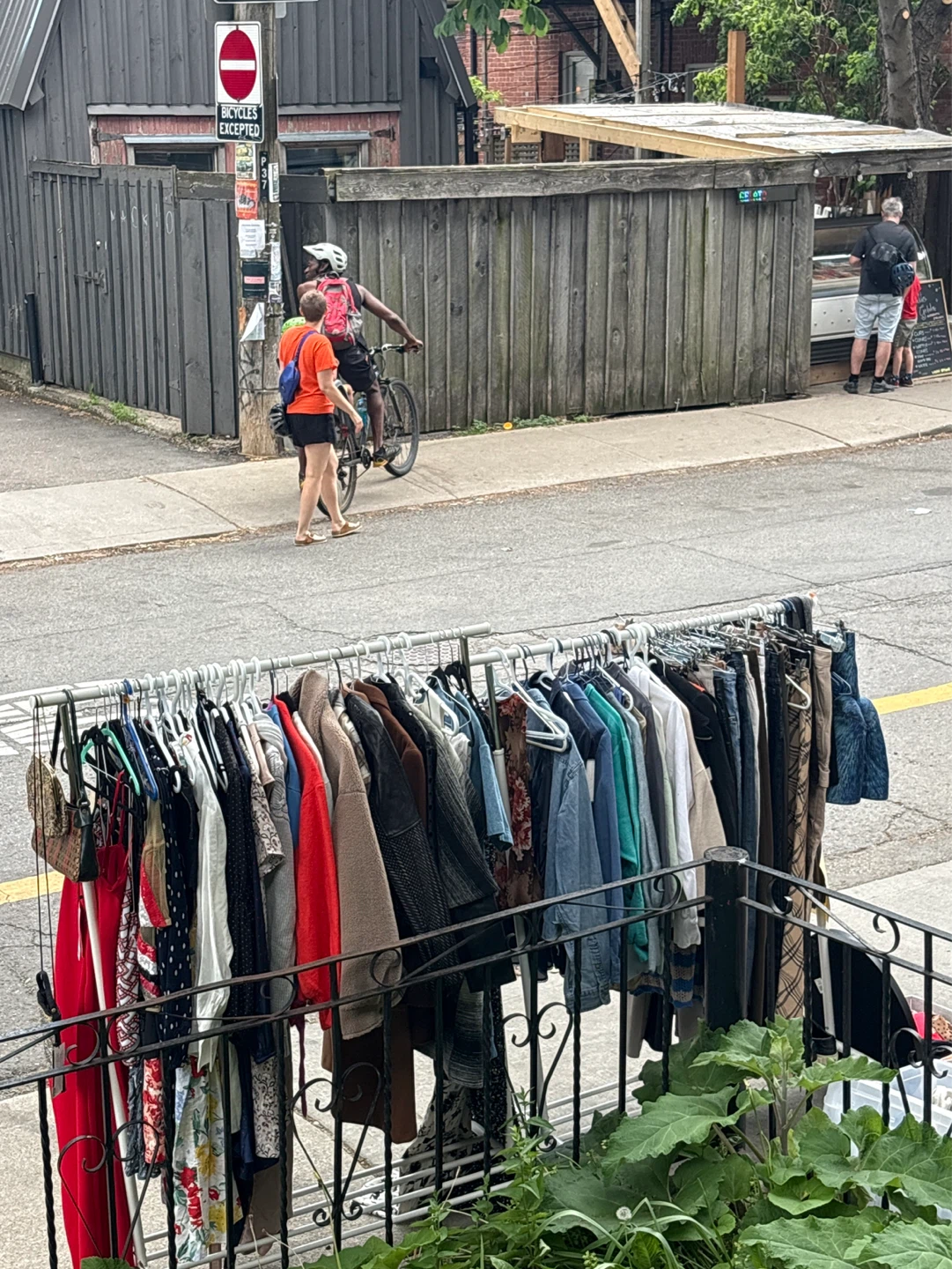 FREE AND CHEAP CLOTHES ON DOVERCOURT AND ARGYLE