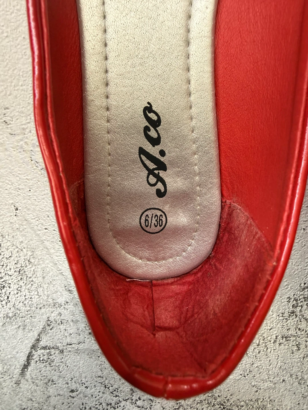 A.co Red Ballet Flats with Bow Size 6/36 - photo 4