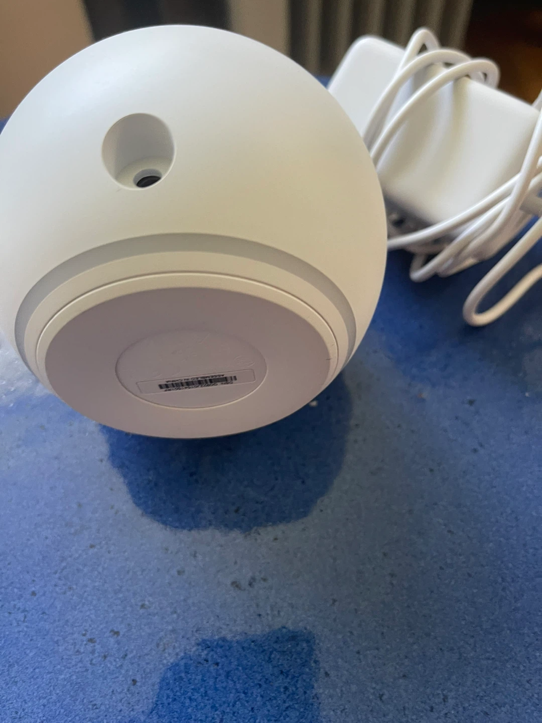 White Amazon Echo Dot (4th Gen) Smart Speaker with Power Adapter - photo 3