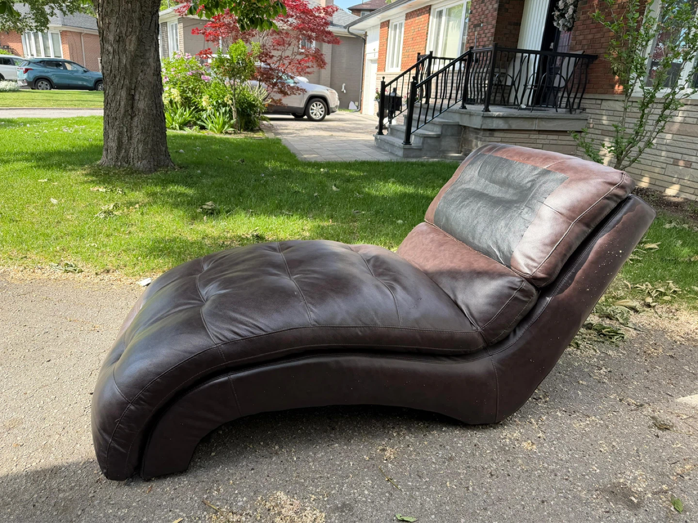 Brown Faux Leather Chaise Lounge Chair - photo 4