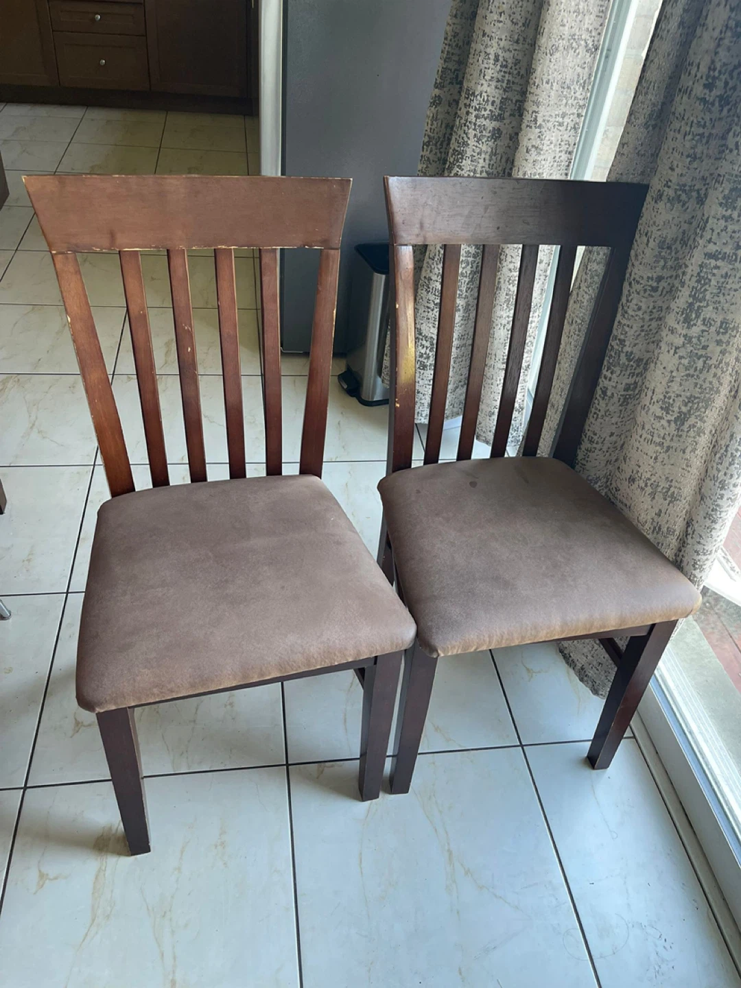Set of 2 Brown Wooden Dining Chairs