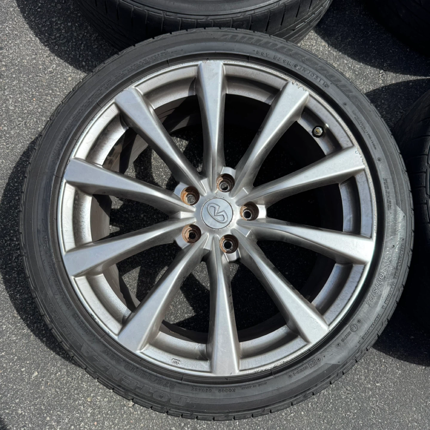Infiniti G37s Rims, staggered - photo 2