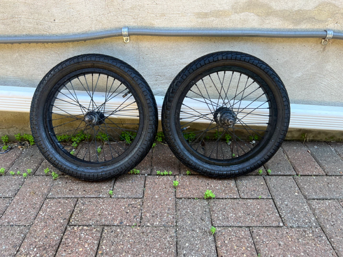 Haro 16 inch kenda bmx tires