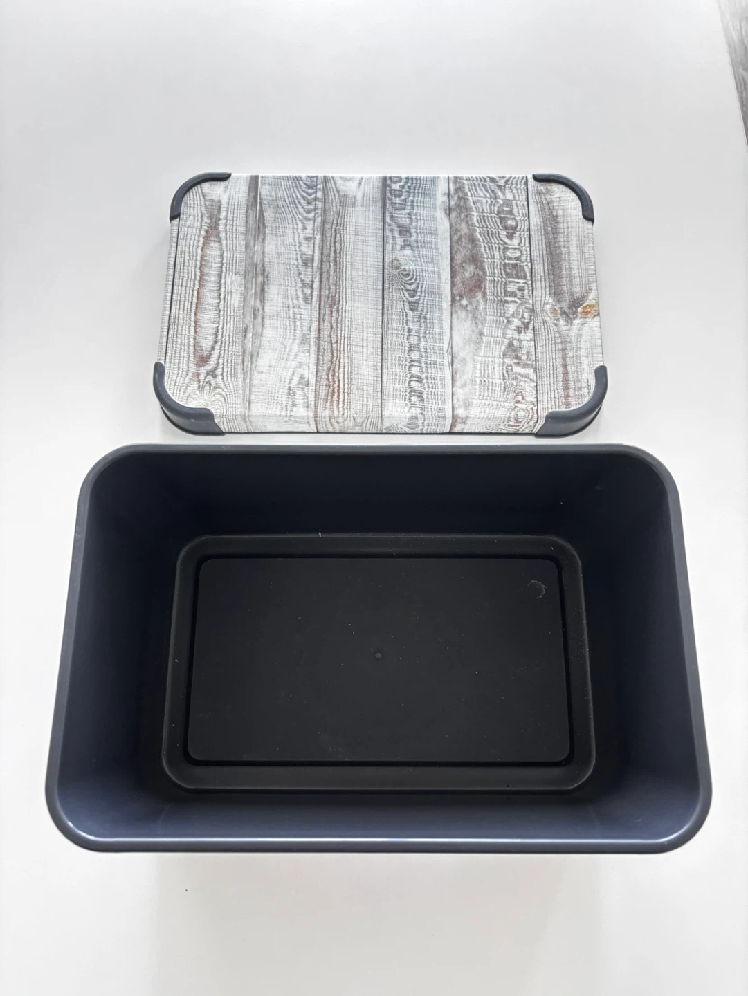 Plastic Storage Box with Lid (27.5 x 17.5 x 12.5 cm) - photo 2