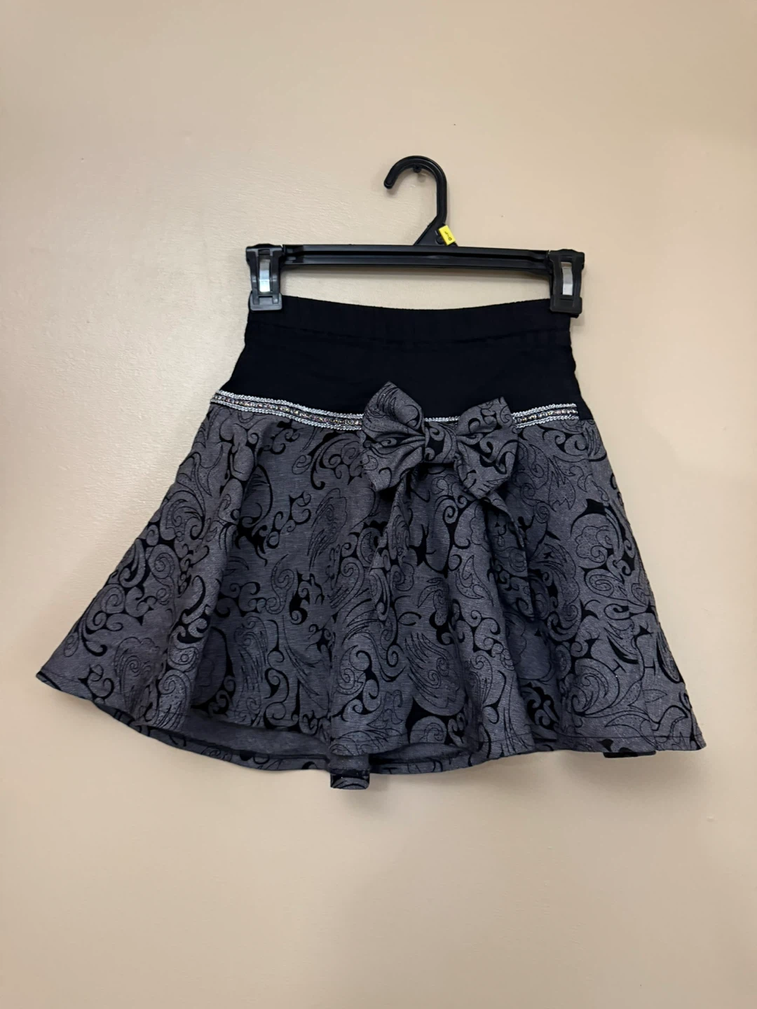 Black and Grey Skirt kids 7/8