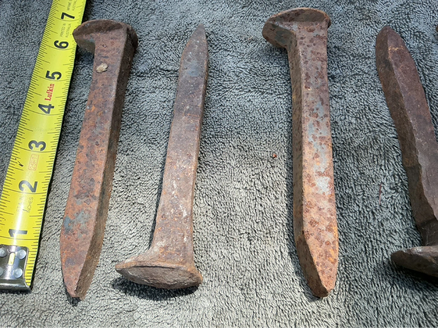 10 Rusty Hand Forged Railroad Spikes Rail Nails 6-7 Inches Long - photo 4