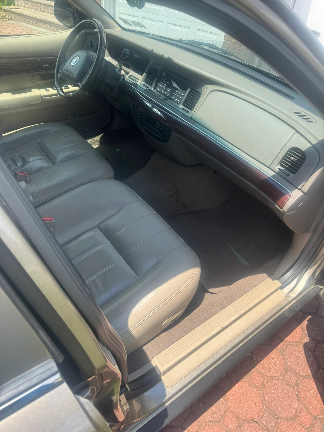 2003 Mercury Grand Marquis ,  1 Owner, 112K, Like New, Garaged - photo 4