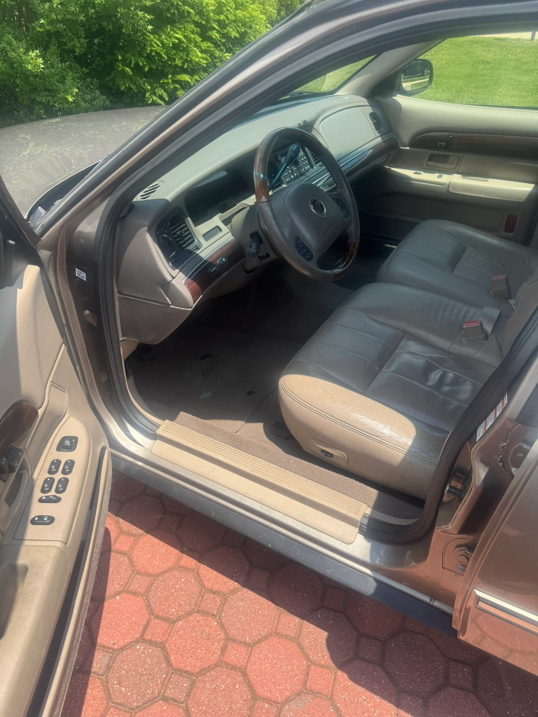 2003 Mercury Grand Marquis ,  1 Owner, 112K, Like New, Garaged - photo 5