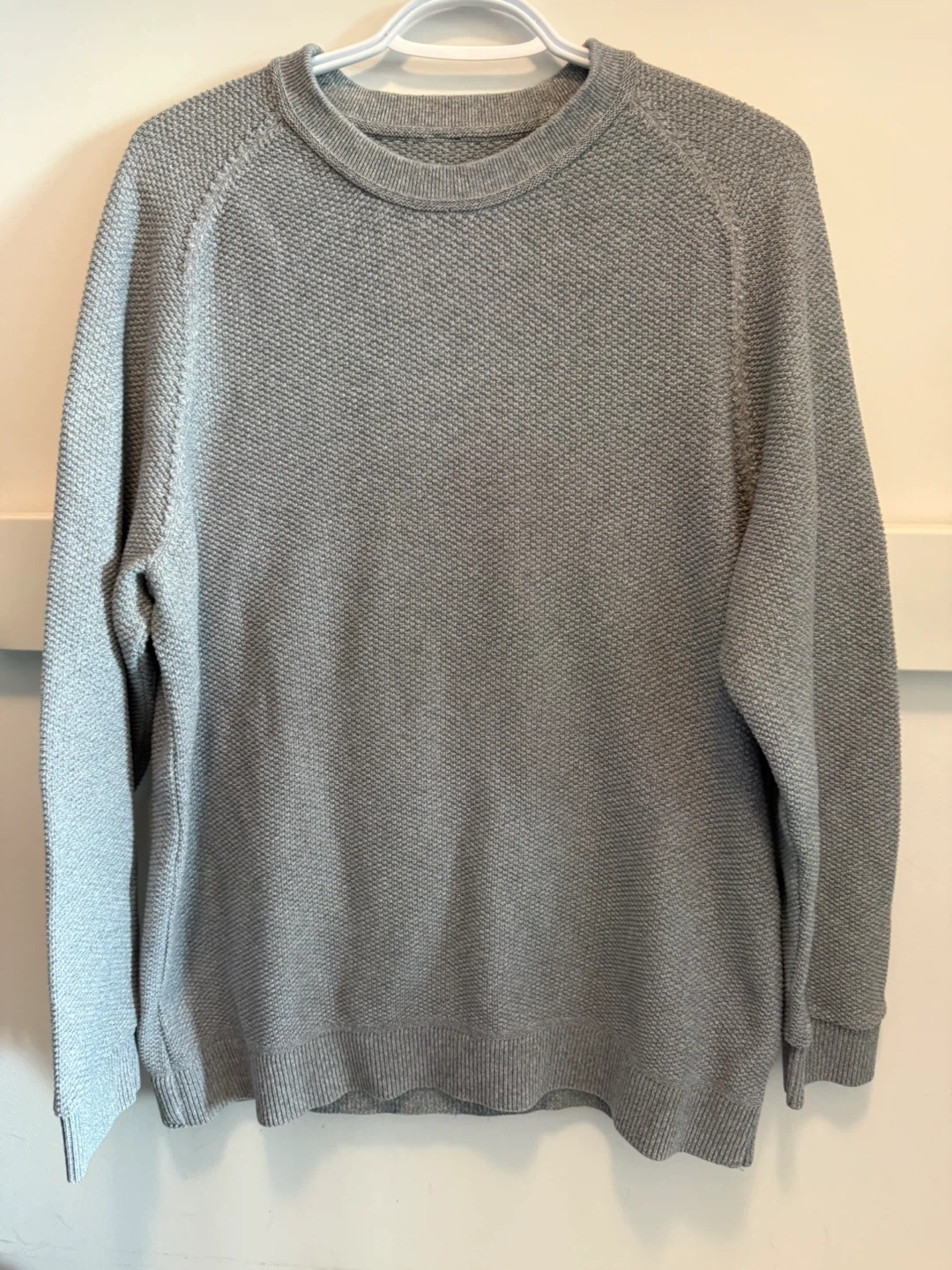 Lululemon Men’s Textured Knit Crewneck Sweater Large - Grey