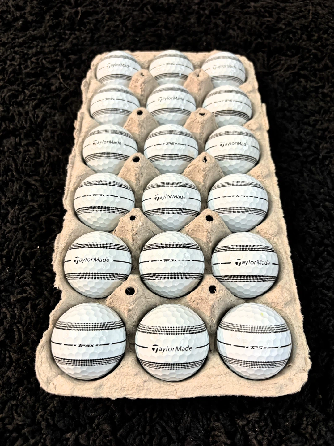 18 Taylormade TP5 & TP5X Stripe Golf Balls