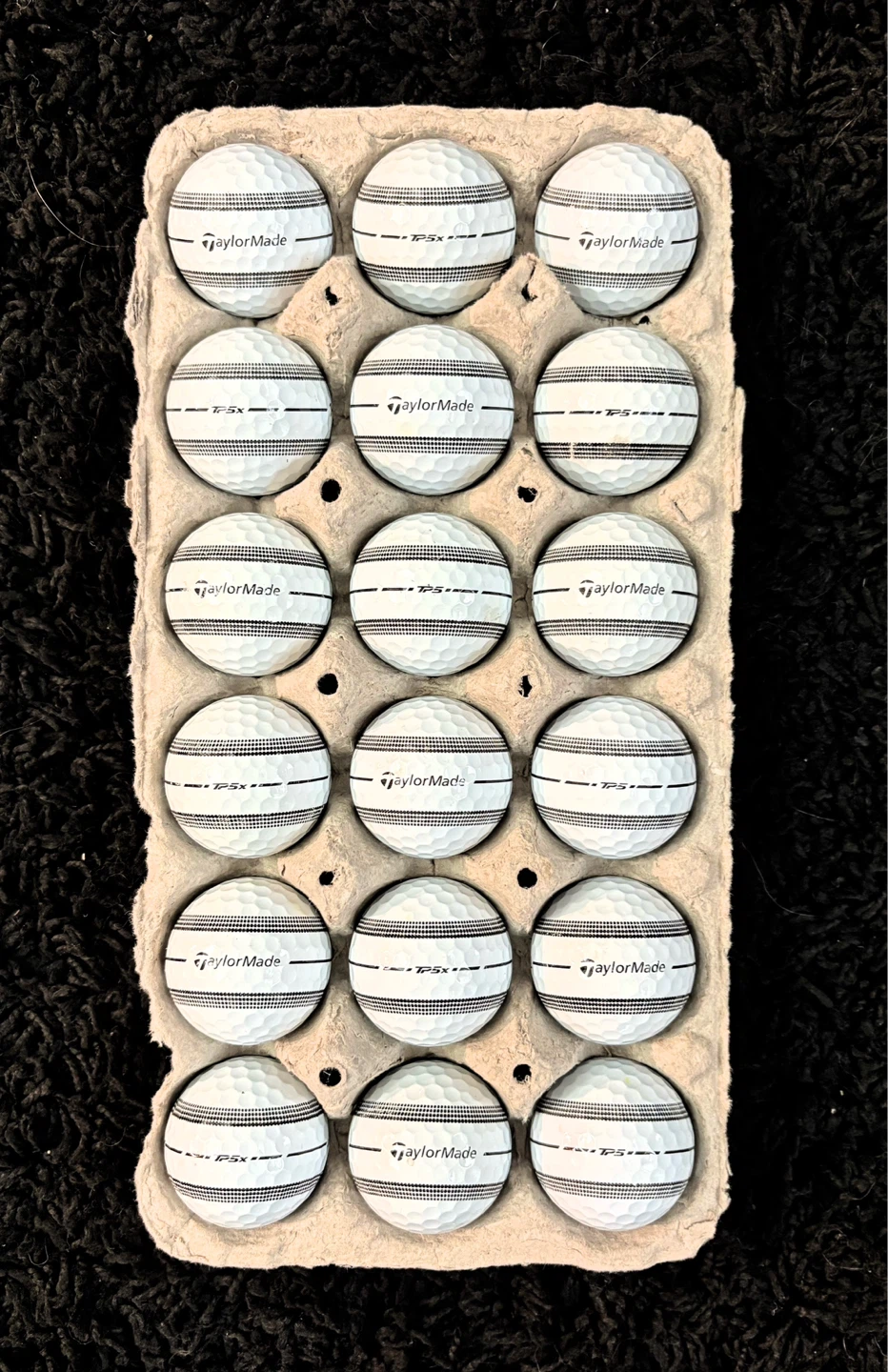18 Taylormade TP5 & TP5X Stripe Golf Balls - photo 2