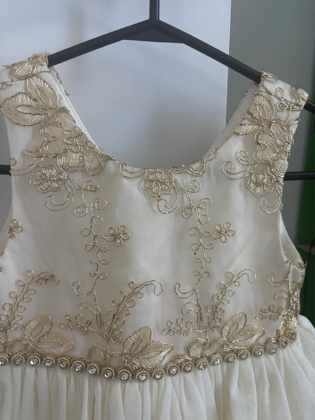 Gold Embroidered Flower Girl Dress Size 5 - photo 2
