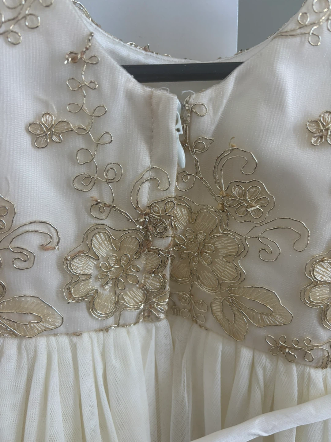 Gold Embroidered Flower Girl Dress Size 5 - photo 4