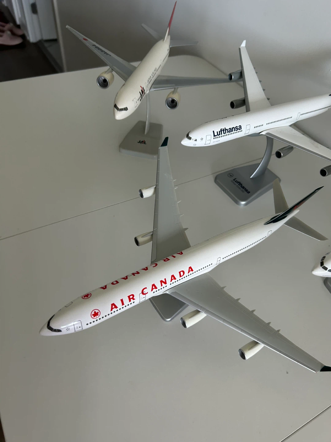 5 Model Airplanes - photo 2