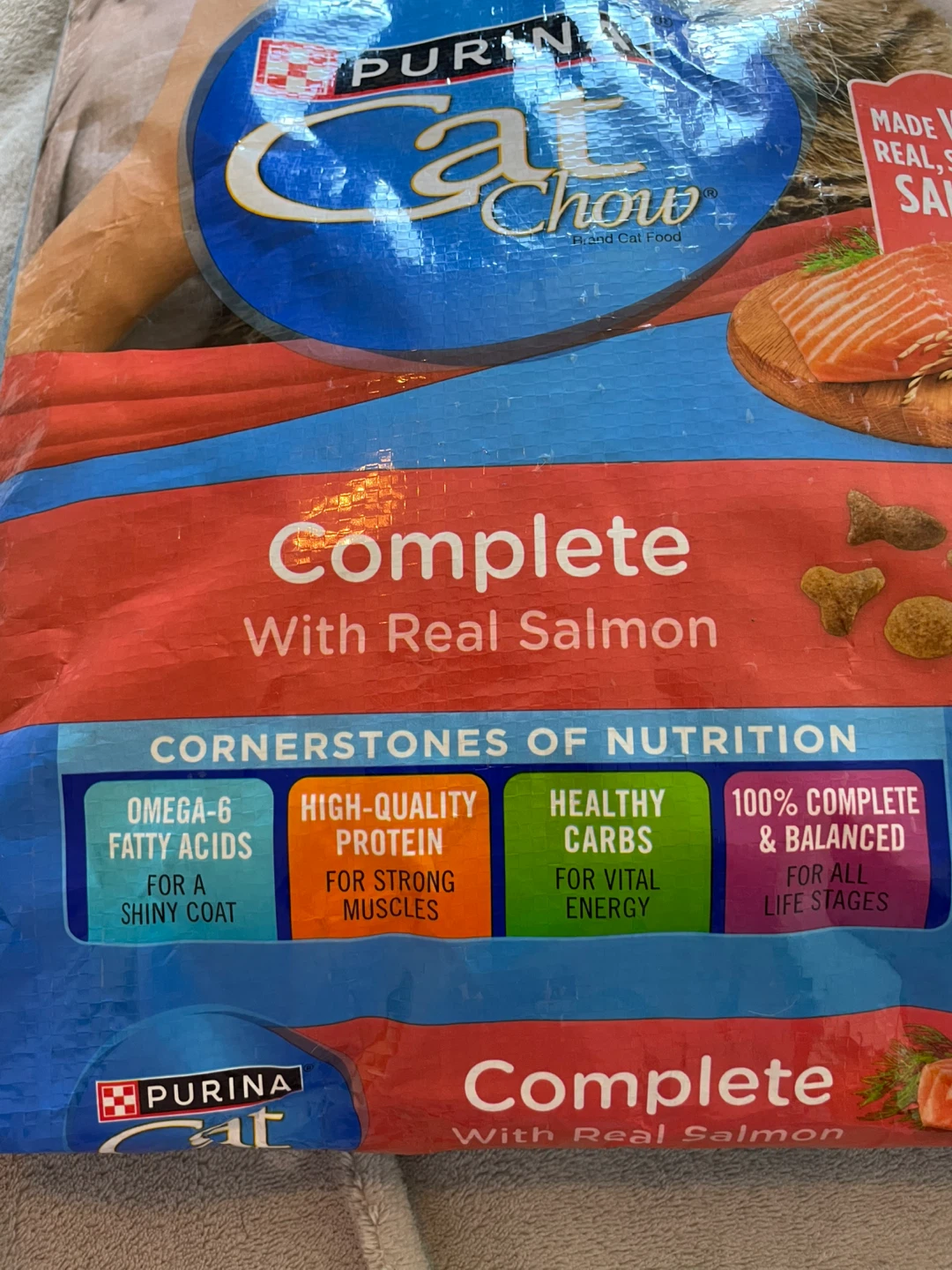 Brand New Cat Chow Cat Food - photo 2