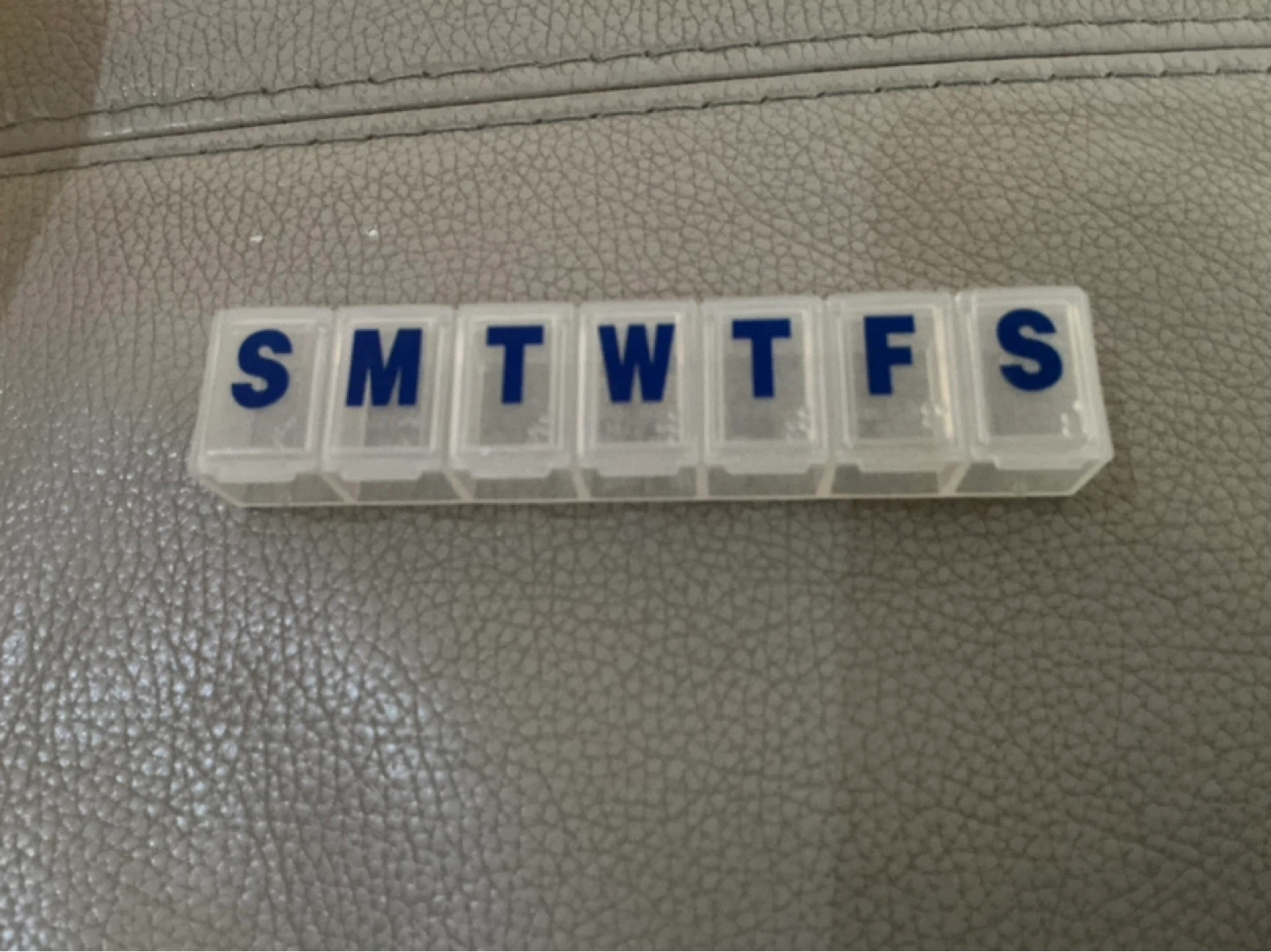 7-Day Pill Organizer
