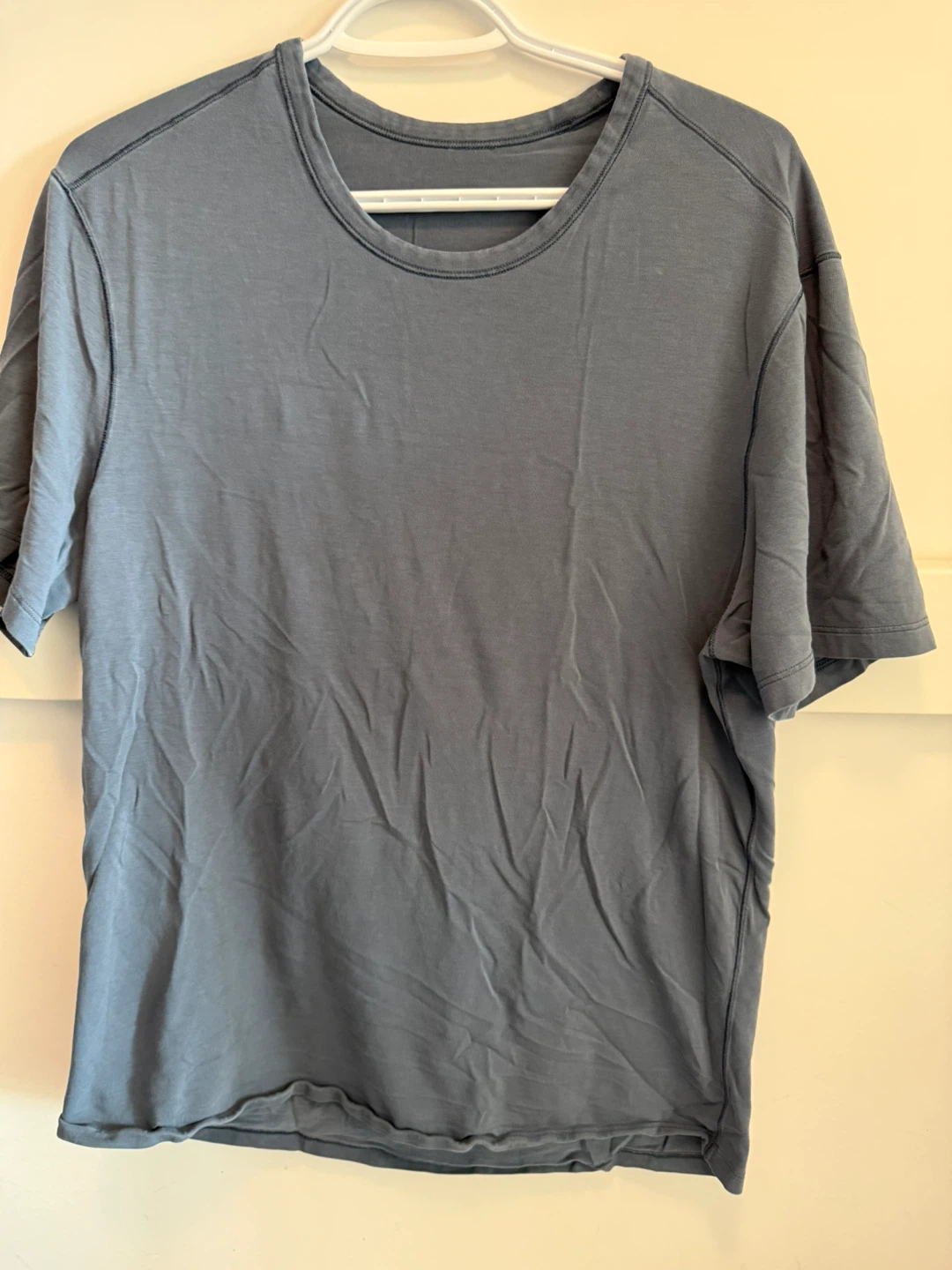 Lululemon Men’s Organic Cotton Classic-Fit T-Shirt Large - Blue
