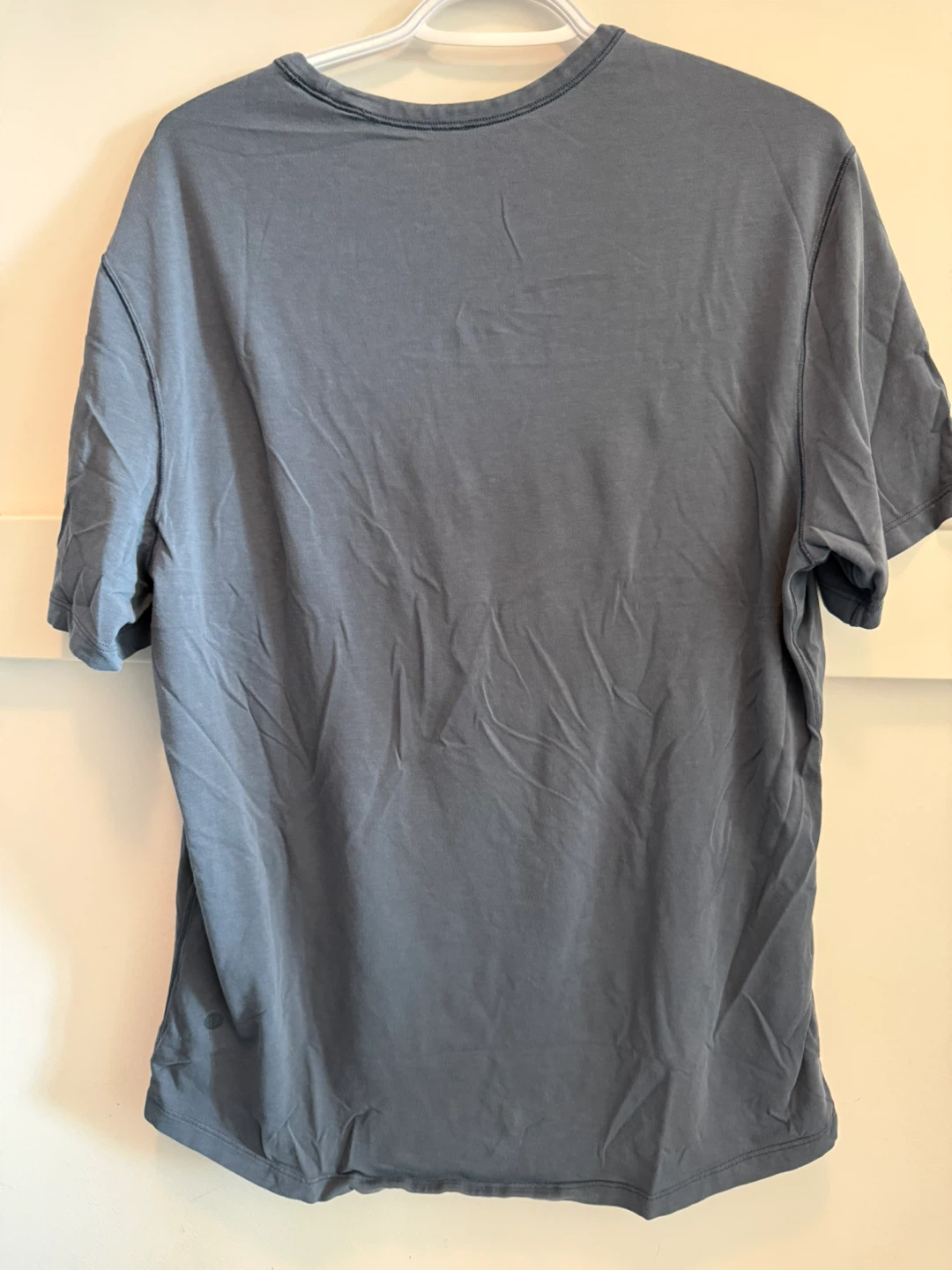 Lululemon Men’s Organic Cotton Classic-Fit T-Shirt Large - Blue - photo 2